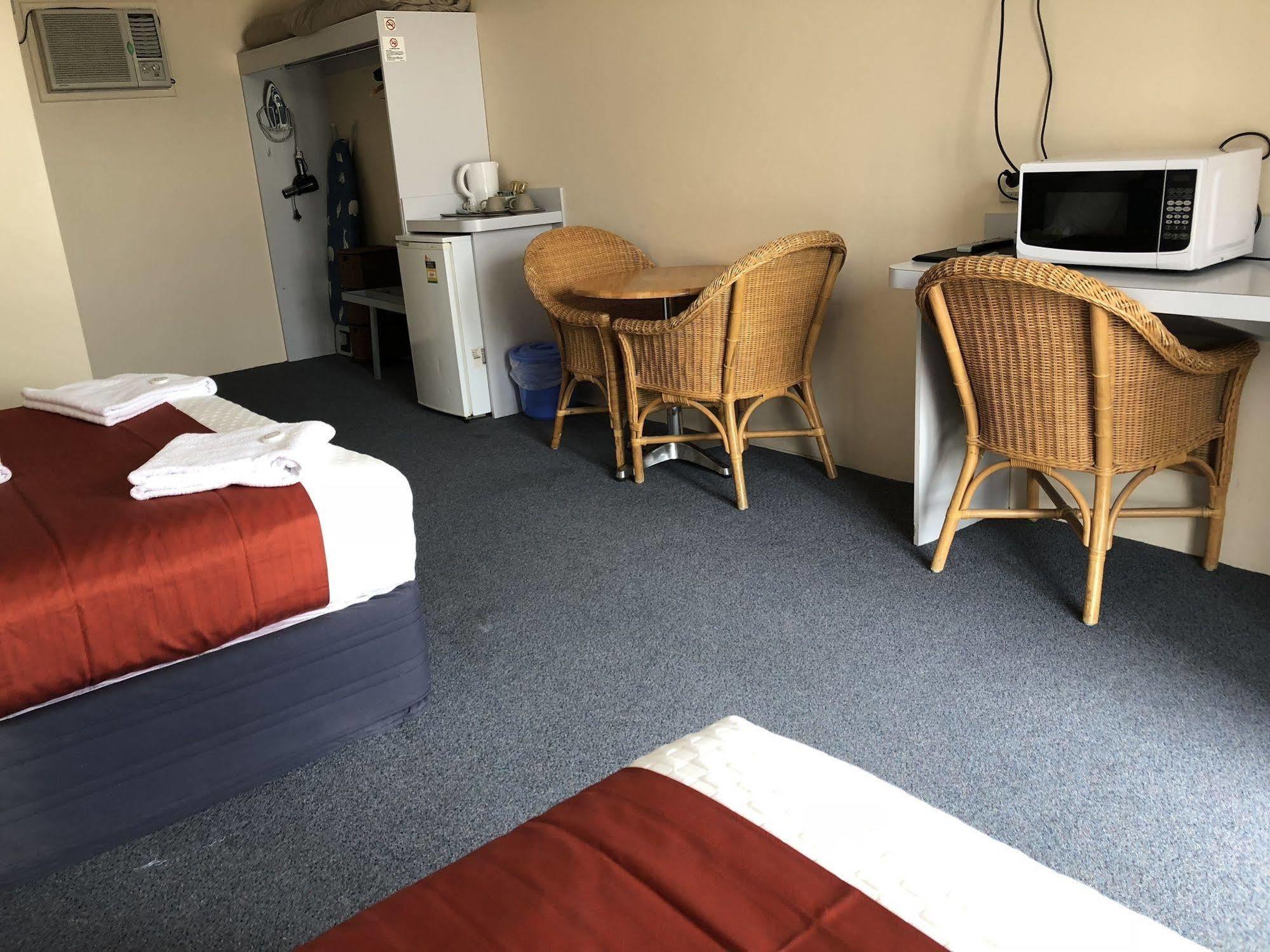 Alexander Motel Warwick Luaran gambar